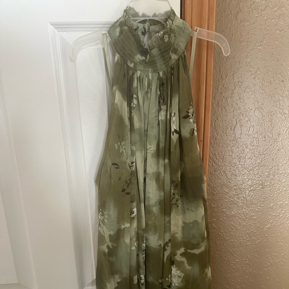 Anthropologie Sage Green Floral Sleeveless Blouse